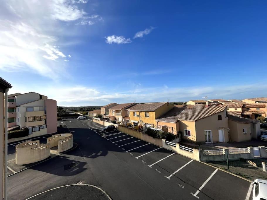 St-Pierre-La-Mer, Bel Appartement A Dans Residence Avec Piscine Et Tennis Entre 5 Et 10 Min De La Plage Fleury  Eksteriør bilde