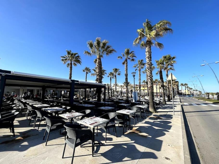 St-Pierre-La-Mer, Bel Appartement A Dans Residence Avec Piscine Et Tennis Entre 5 Et 10 Min De La Plage Fleury  Eksteriør bilde